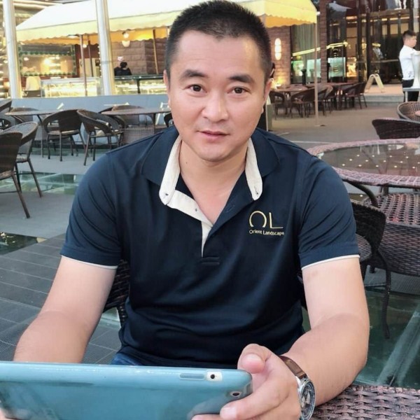 1546484574339951.jpg 胡晓光1.jpg